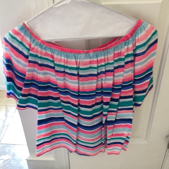 Lilly Pulitzer off the shoulder top 3/4 length sleeves - Picture 2 of 7